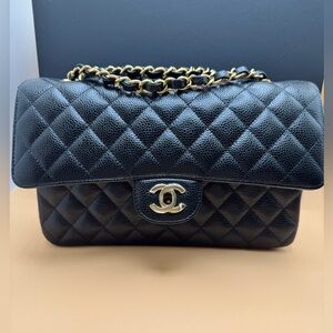 CHANEL Medium Classic Flap Black Caviar Gold Hardware